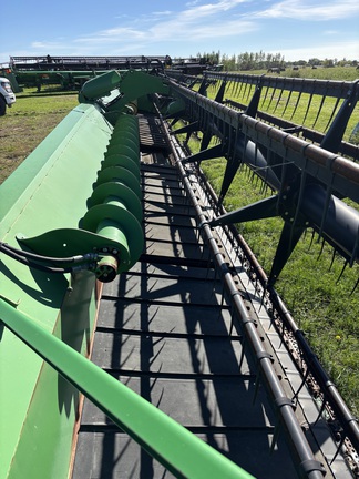 2012 John Deere 640FD Header Combine