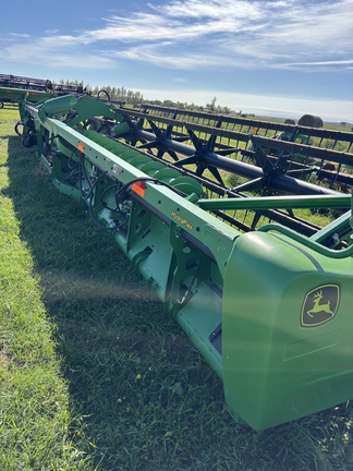 2012 John Deere 640FD Header Combine