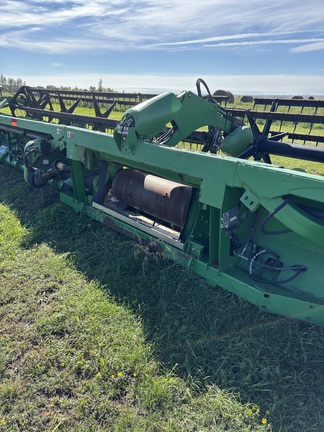 2012 John Deere 640FD Header Combine