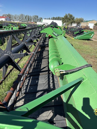 2012 John Deere 640FD Header Combine