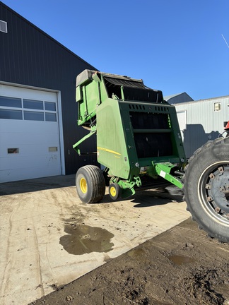 2022 John Deere 560M Baler/Round