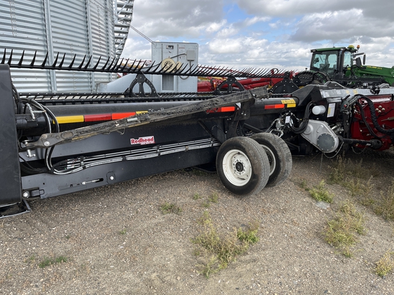 2021 MacDon FD140 Header Combine