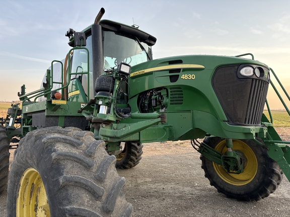 2008 John Deere 4830 Sprayer/High Clearance