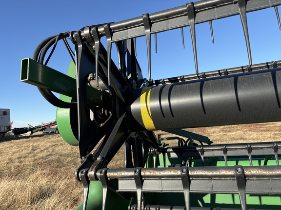 2008 John Deere 936D Header Combine