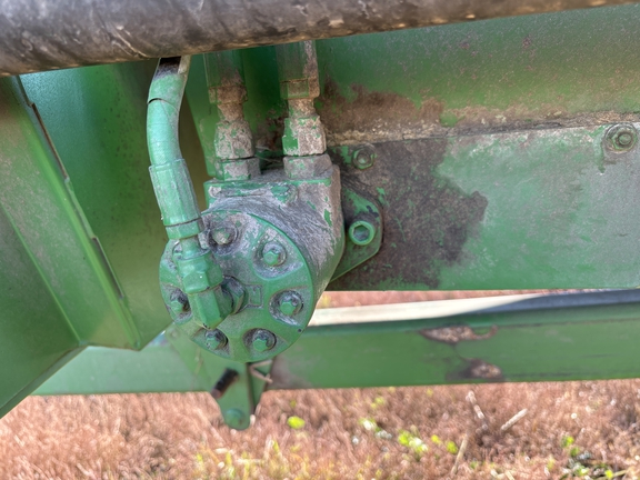 2008 John Deere 936D Header Combine