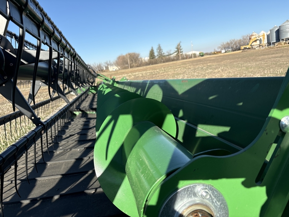 2007 John Deere 936D Header Combine