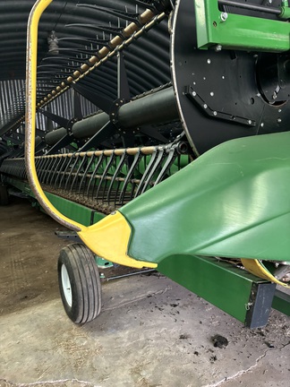 2020 John Deere 745FD Header Combine