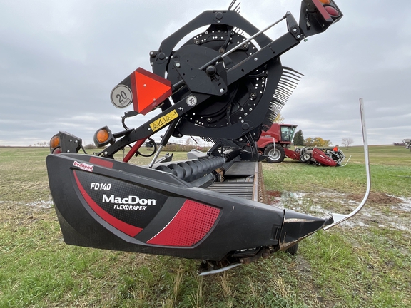2021 MacDon FD140 Header Combine