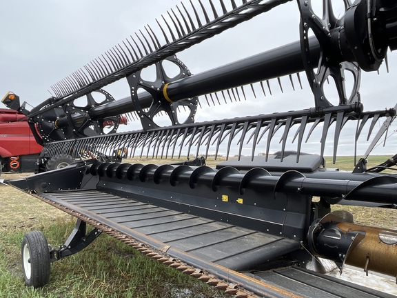 2021 MacDon FD140 Header Combine