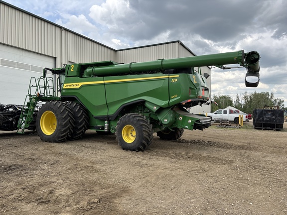 2023 John Deere X9 1000 Combine