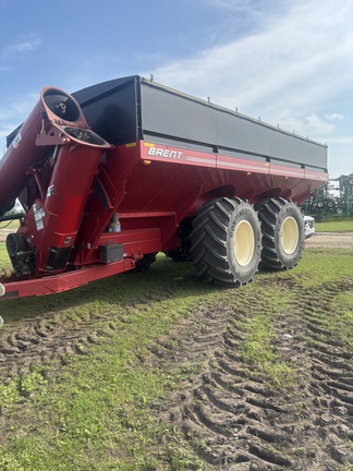 2012 Brent 2096 Grain Cart