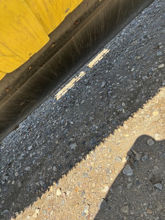 2022 John Deere HD40R Header Combine