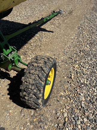 2022 John Deere HD40R Header Combine