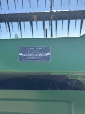 2022 John Deere HD40R Header Combine