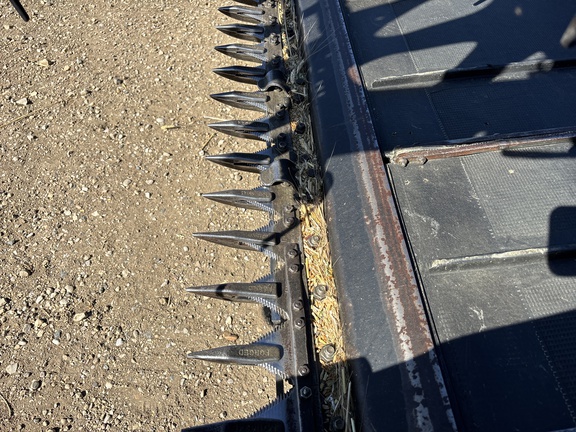 2015 MacDon FD75-45 Header Combine