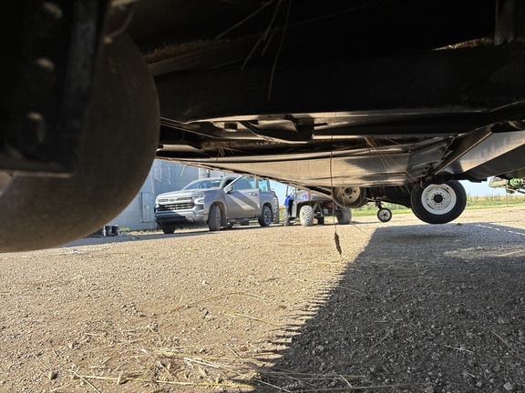 2015 MacDon FD75-45 Header Combine