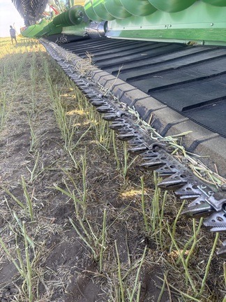 2022 John Deere RD45F Header Combine