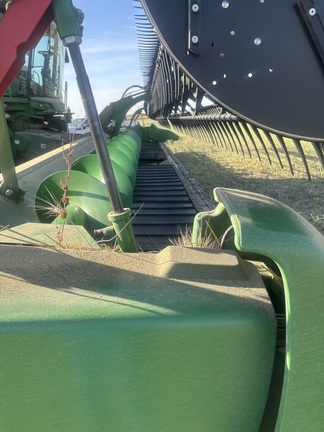 2022 John Deere RD45F Header Combine