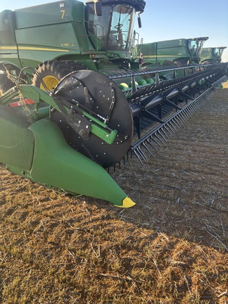 2020 John Deere 745FD Header Combine