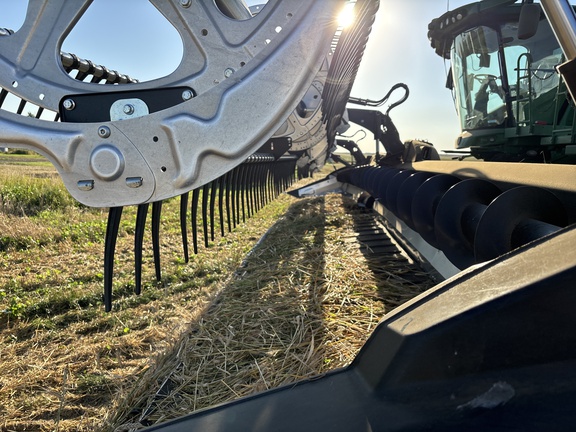 2022 MacDon FD245 Header Combine