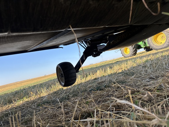 2022 MacDon FD245 Header Combine