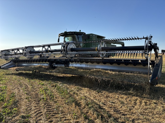 2022 MacDon FD245 Header Combine