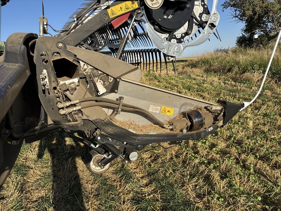2022 MacDon FD245 Header Combine
