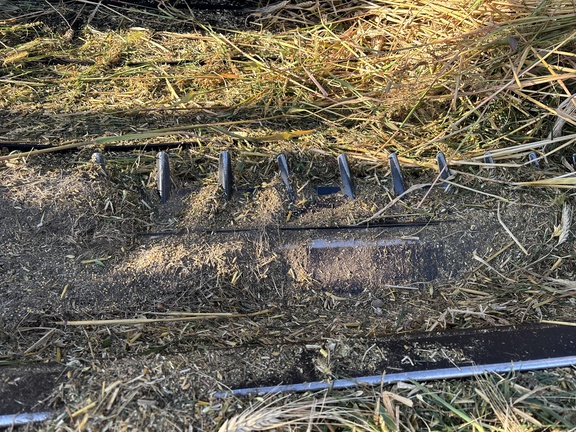 2022 MacDon FD245 Header Combine