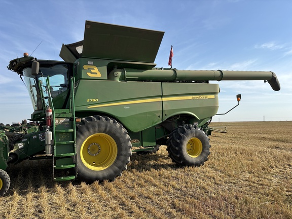 2019 John Deere S780 Combine