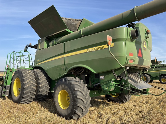 2020 John Deere S780 Combine