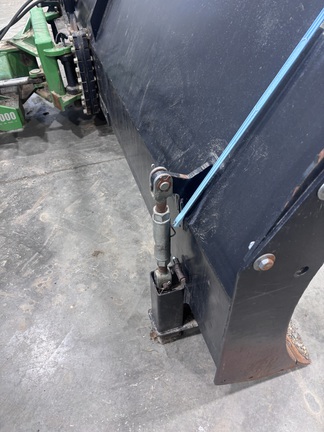 2014 Leon 47-16 Blade