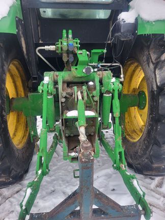 2016 John Deere 6135E Tractor