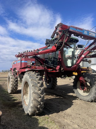 1998 Miller Pro Nitro 200 Sprayer/High Clearance