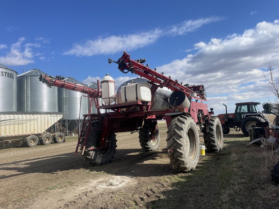 1998 Miller Pro Nitro 200 Sprayer/High Clearance