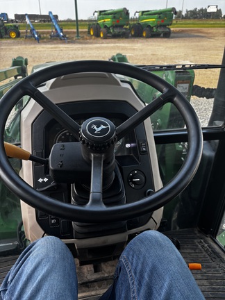 2016 John Deere 6135E Tractor