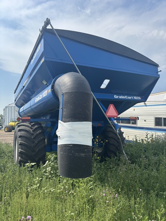 2015 Brandt 1020XR Grain Cart