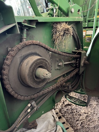 2015 John Deere 615P Header Combine