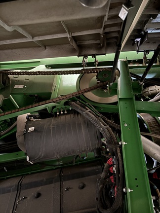 2015 John Deere S680 Combine
