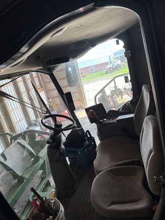 2015 John Deere S680 Combine