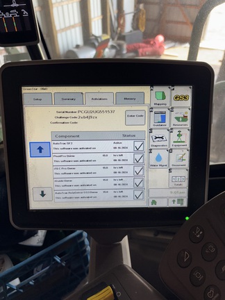 2015 John Deere S680 Combine