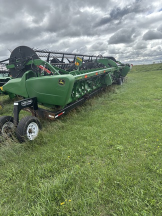 2015 John Deere 645FD Header Combine