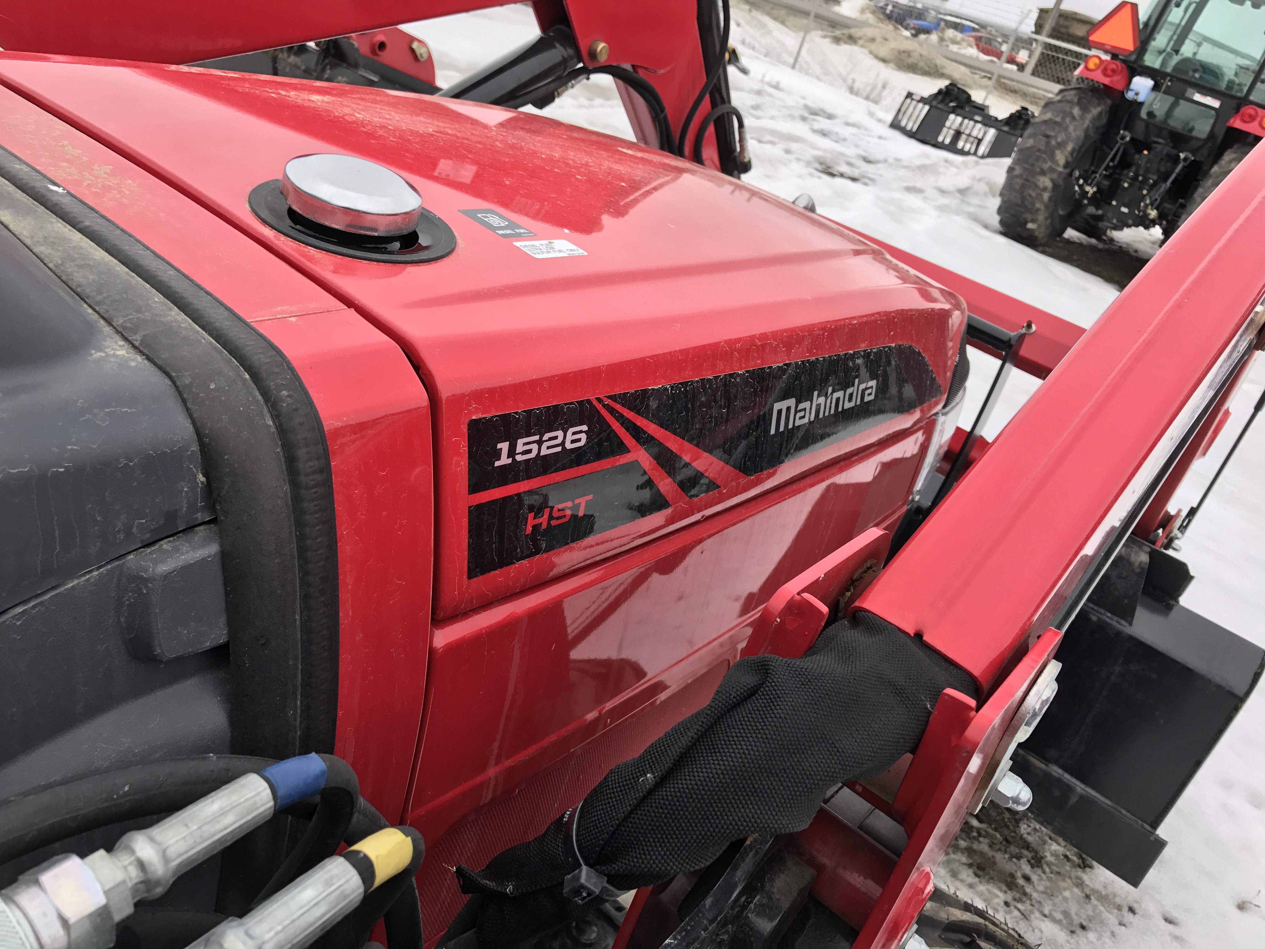 2016 Mahindra 1526 HST Tractor