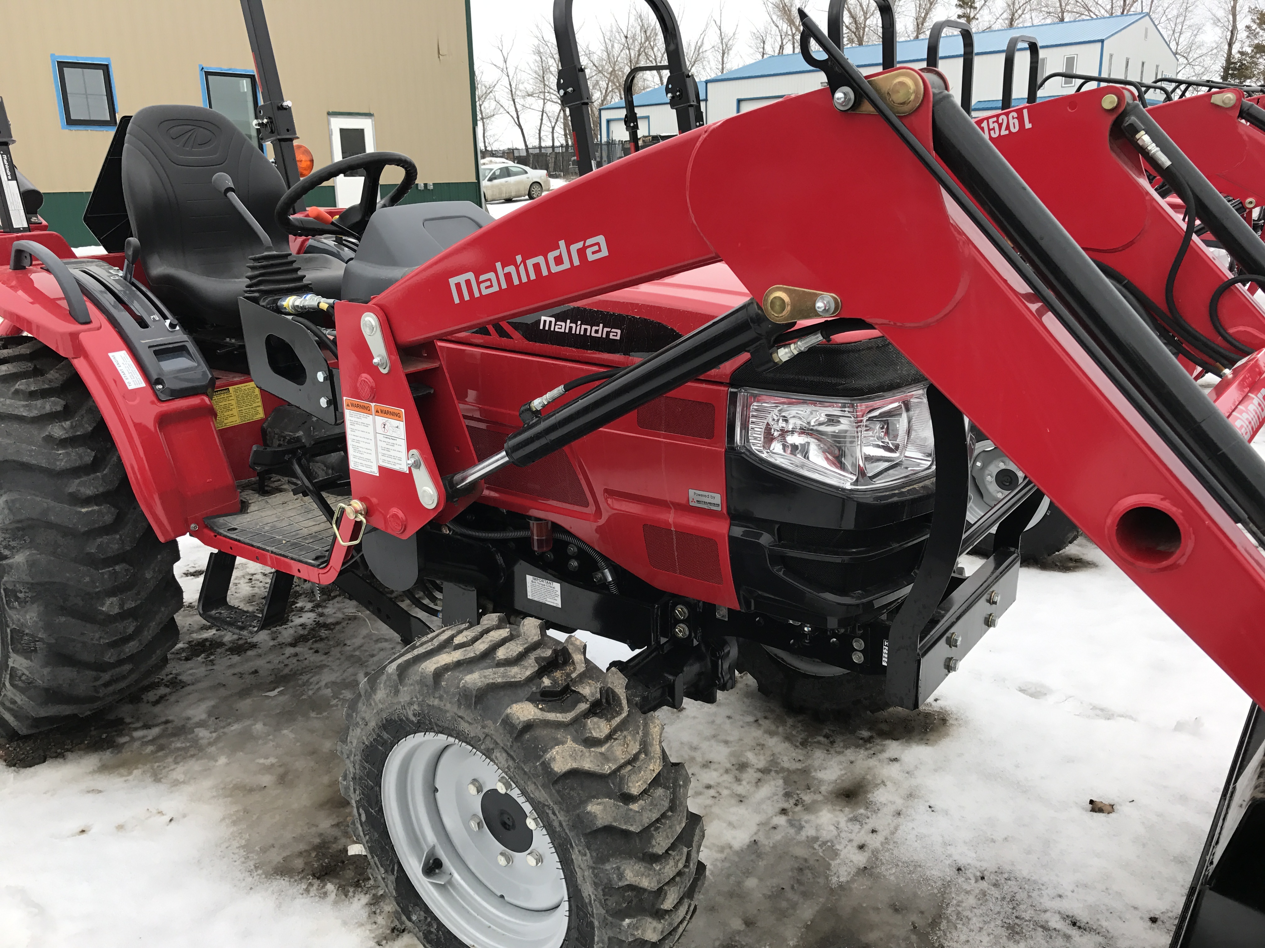 2016 Mahindra 1526 HST Tractor