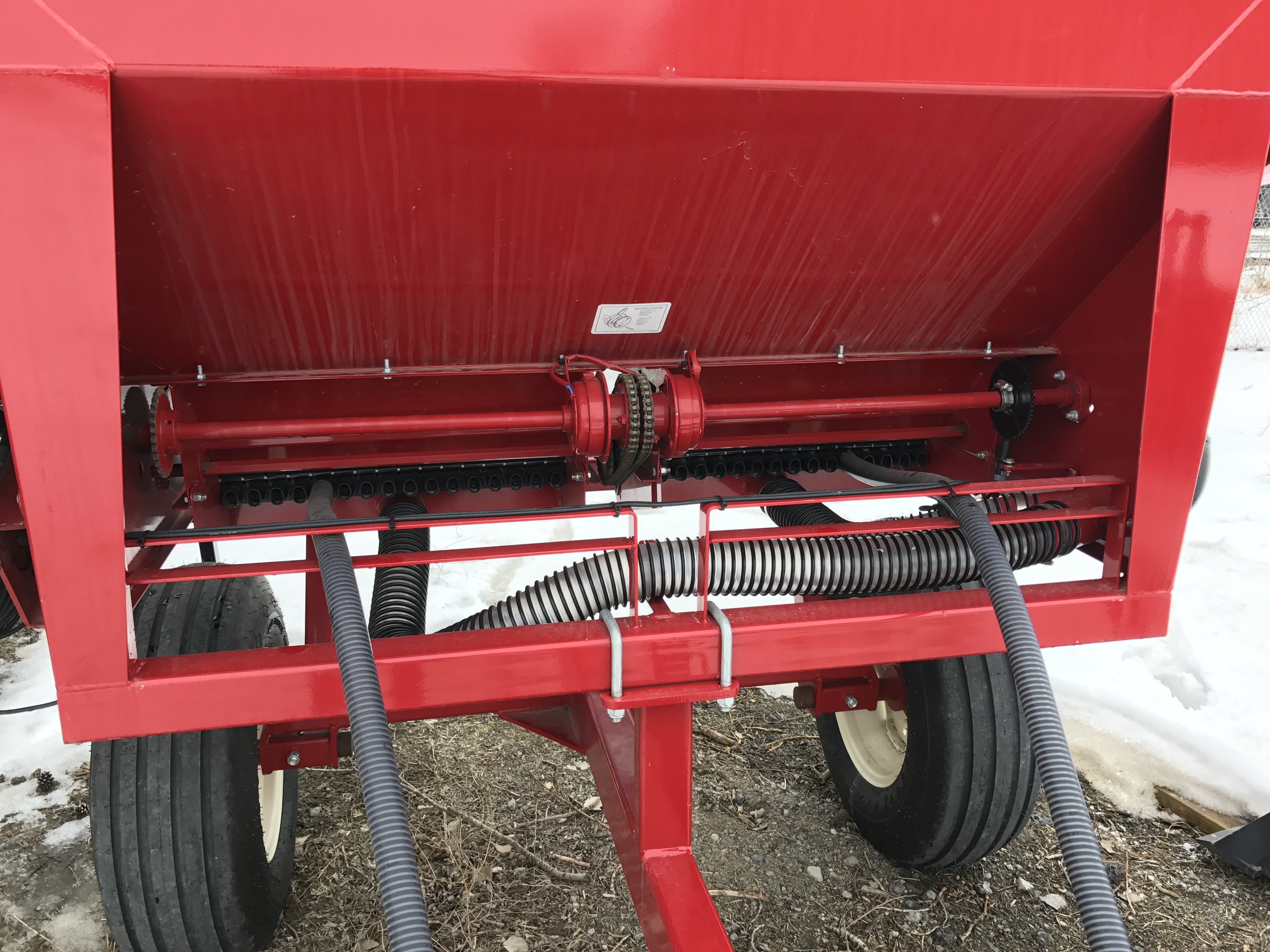 2016 Valmar 3255 Implement Mount Applicator