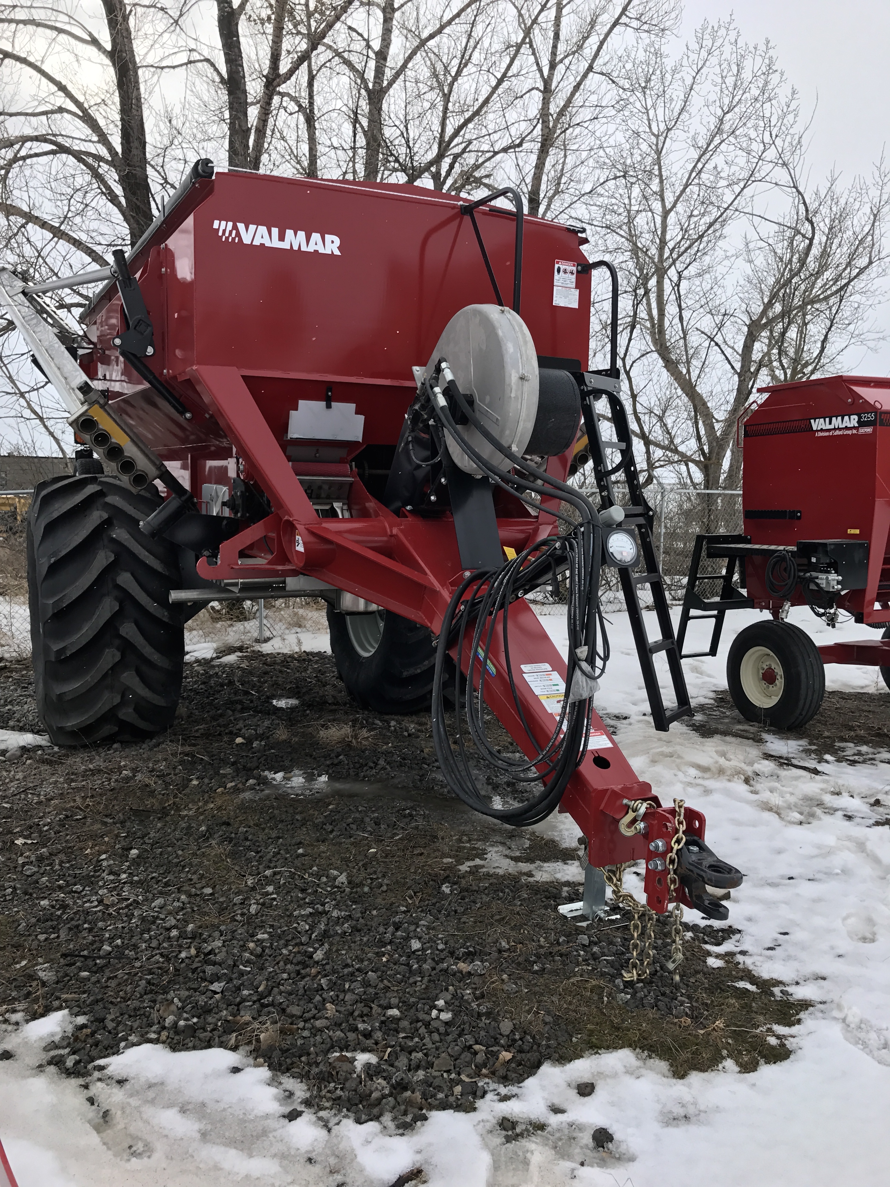 2016 Valmar 8611 PT Airflo 66 Foot Applicator