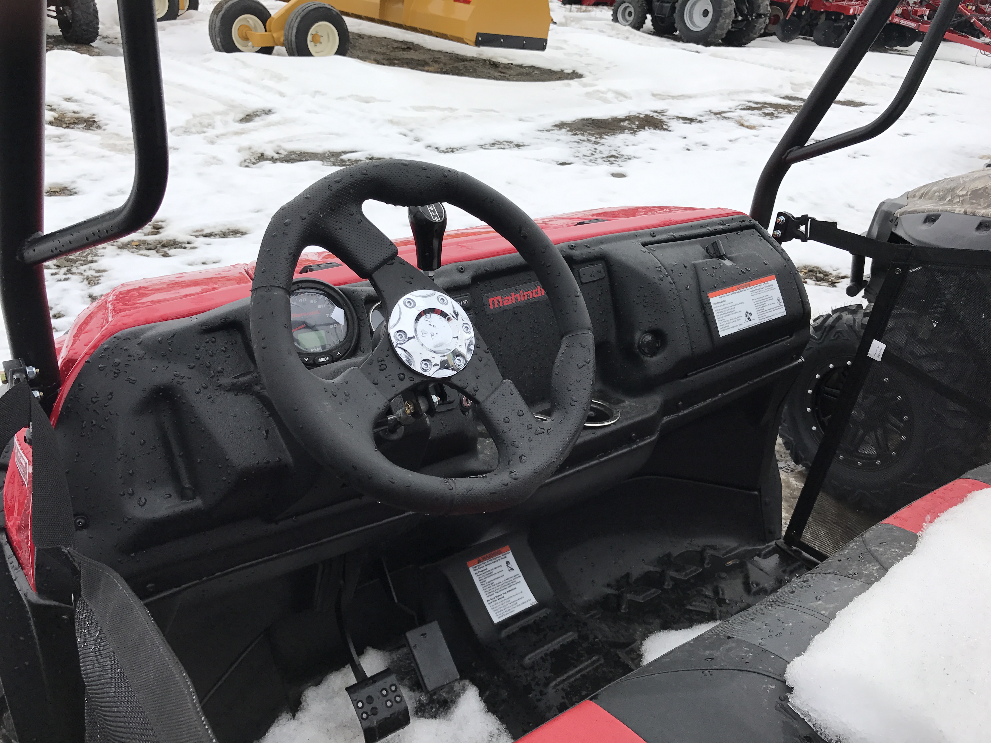 Mahindra mPact XTV 1000 S Diesel Flexhauler Utility Vehicle