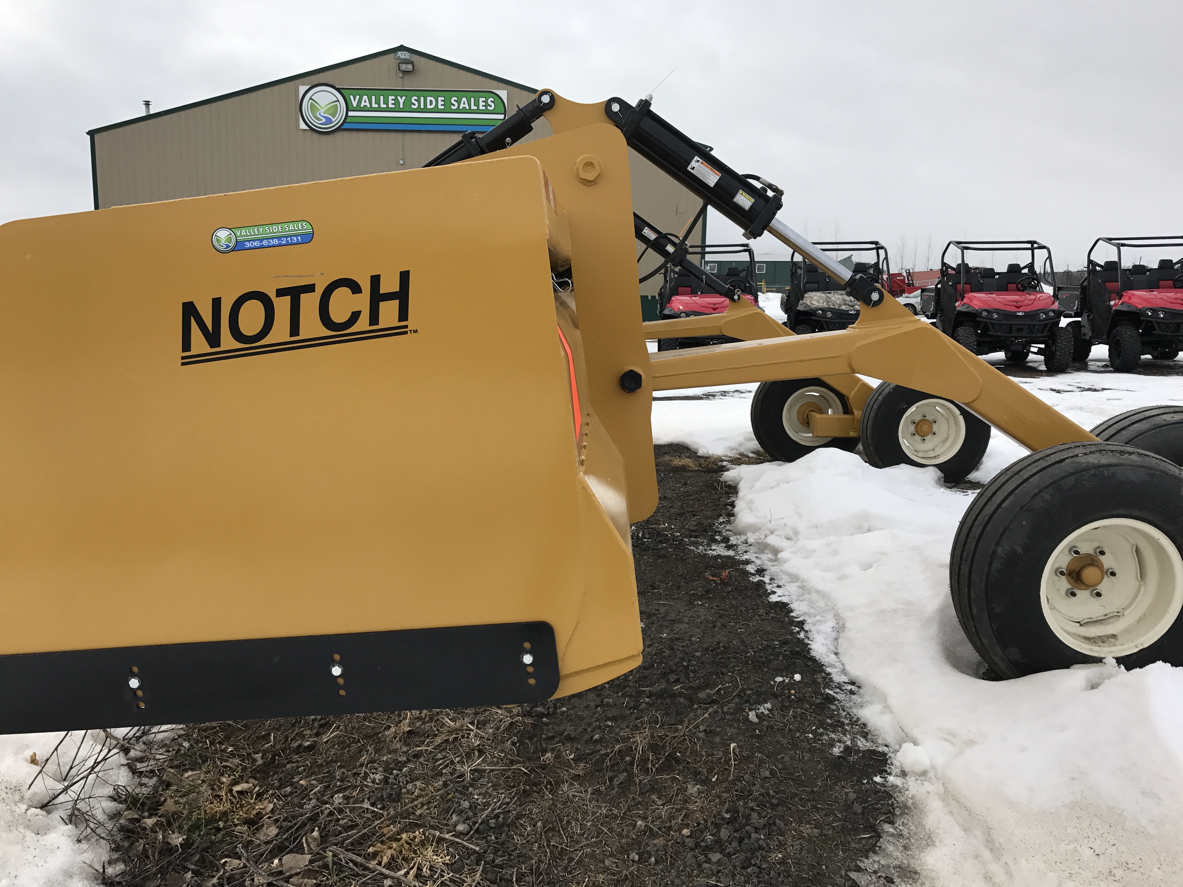 2016 Notch 20TLL Tilt and Lift Land Leveler