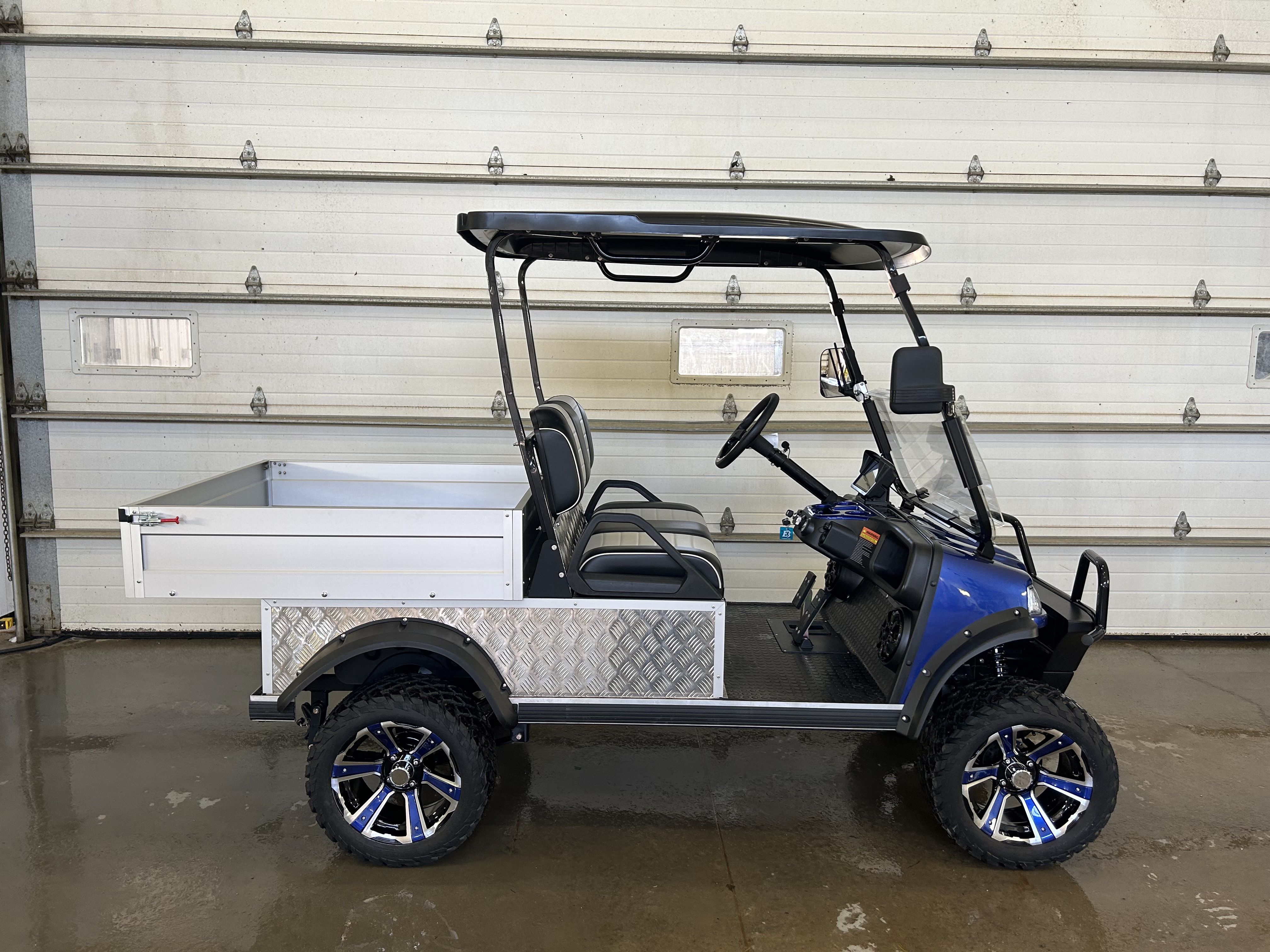 2023 HDK Express Turfman 700 Golf Cart