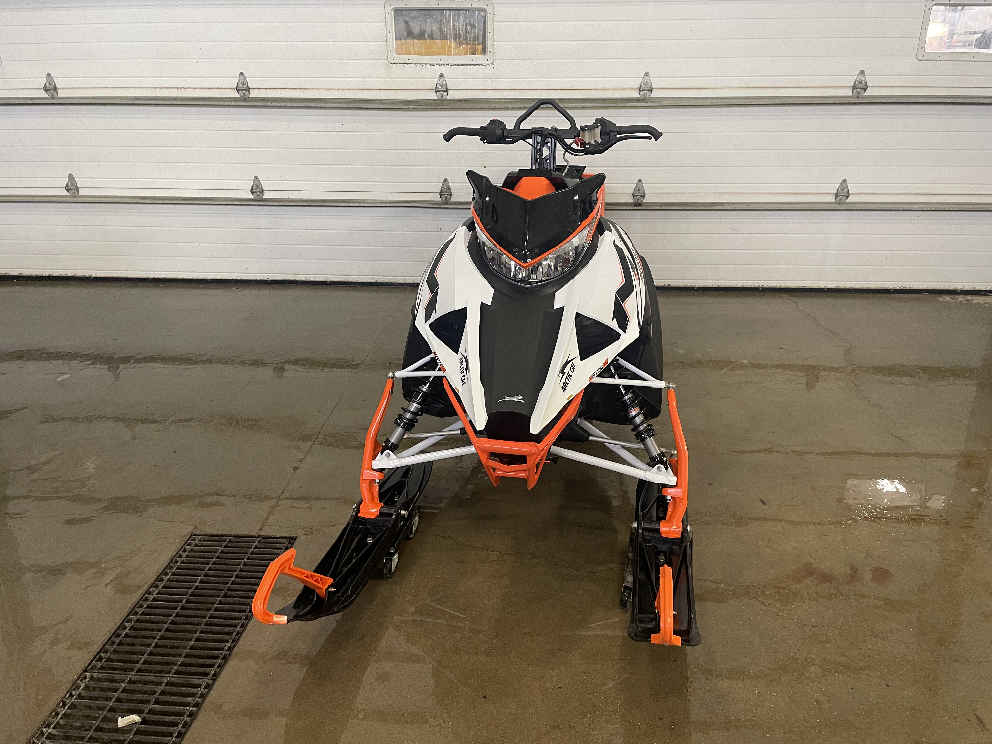 2018 Arctic Cat M8000 Sno Pro Snowmobile