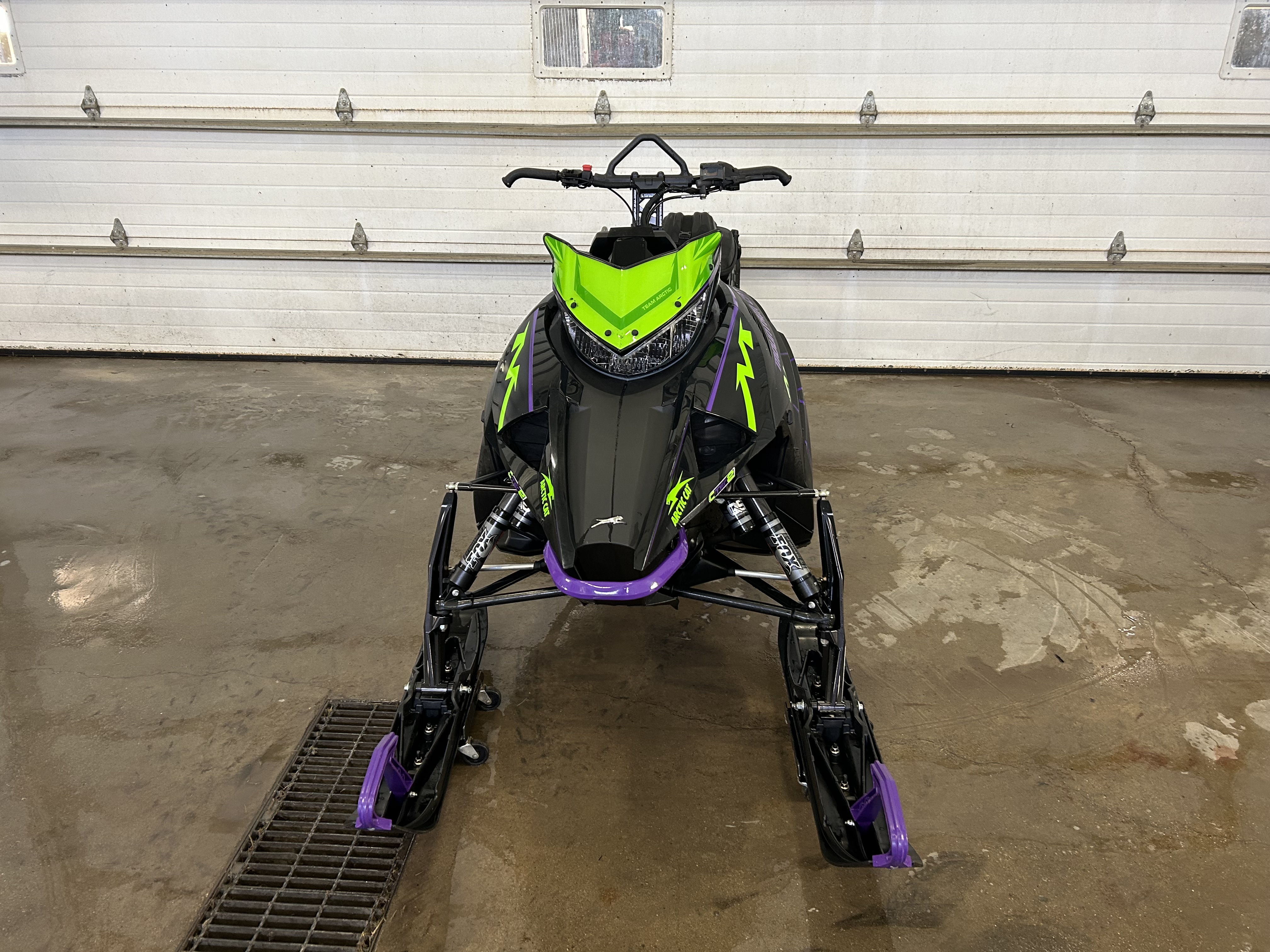 2019 Arctic Cat M8000 165 MC A1 Snowmobile